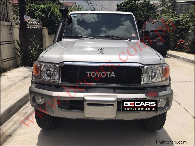 Toyota landcruiser 76 in Philippines