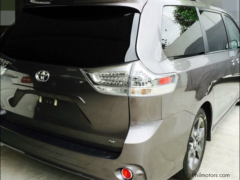 Toyota sienna in Philippines