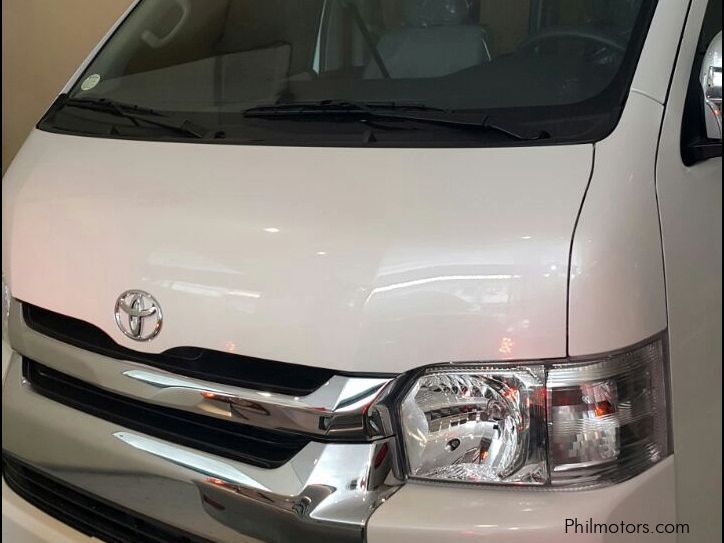 Toyota super grandia lxv in Philippines