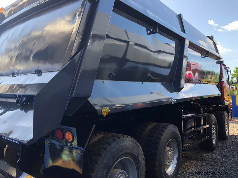 Daewoo dump truck in Philippines