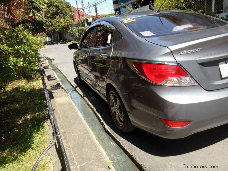 Hyundai Accent 1.6 GL in Philippines