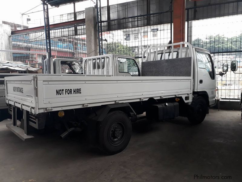 Isuzu ELF GIGA SERIES DROPSIDE in Philippines