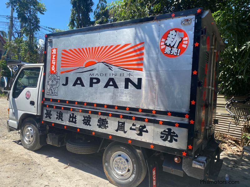 Isuzu ELf 4hf1 in Philippines