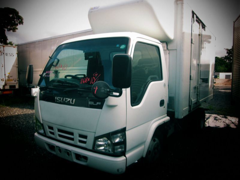 Isuzu Elf - Aluminum Closed Van in Philippines