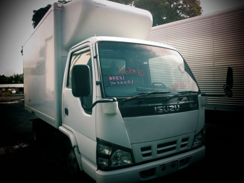 Isuzu Elf - Aluminum Closed Van in Philippines