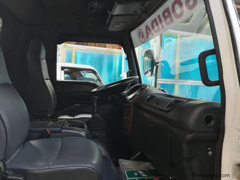 Isuzu Elf in Philippines