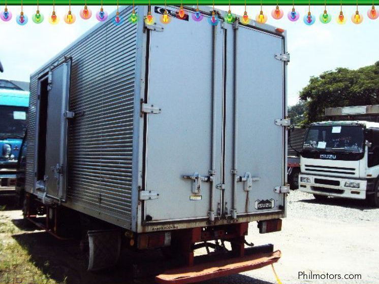 Isuzu Elf Aluminum Closed Van in Philippines