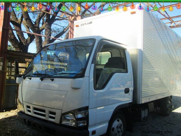 Isuzu Elf Aluminum Closed Van in Philippines