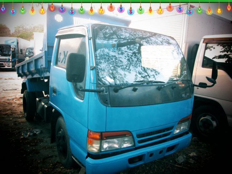 Isuzu Elf Mini Dump Truck in Philippines