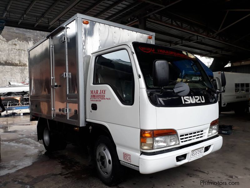 Isuzu GIGA SERIES ALUMINUM VAN in Philippines