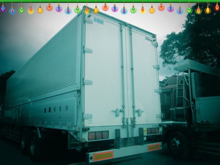 Isuzu Gigamax Wing Van in Philippines