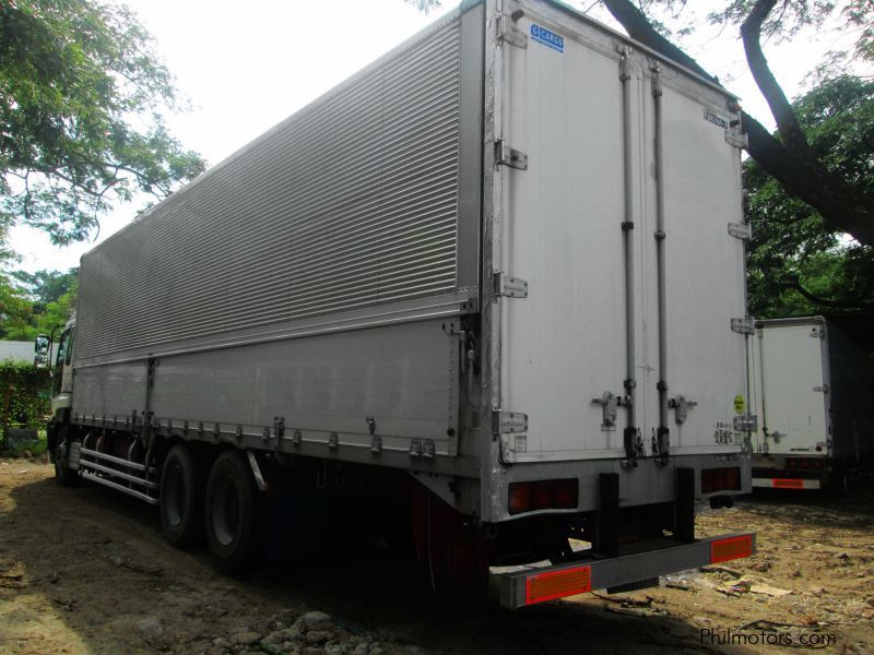 Isuzu Gigamax Wing Van in Philippines