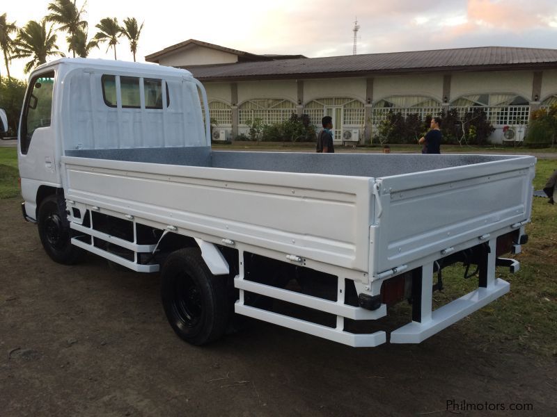 Isuzu ISUZU ELF GIGA NHR NKR 4WD 4X4 4WHEEL DRIVE 4JG2  in Philippines