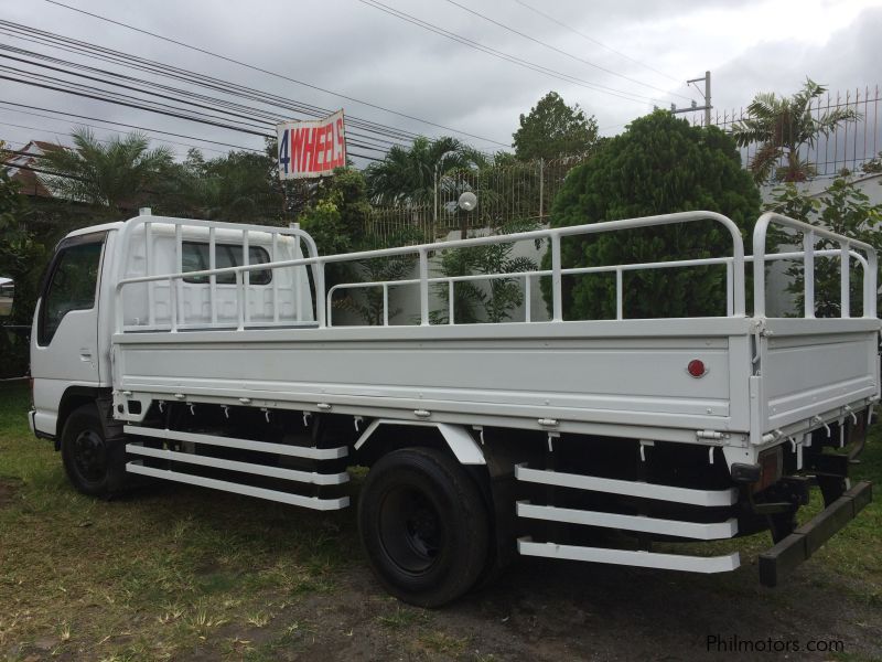 Isuzu Isuzu ELF GIGA 4HF1 engine 14.7FT NPR in Philippines