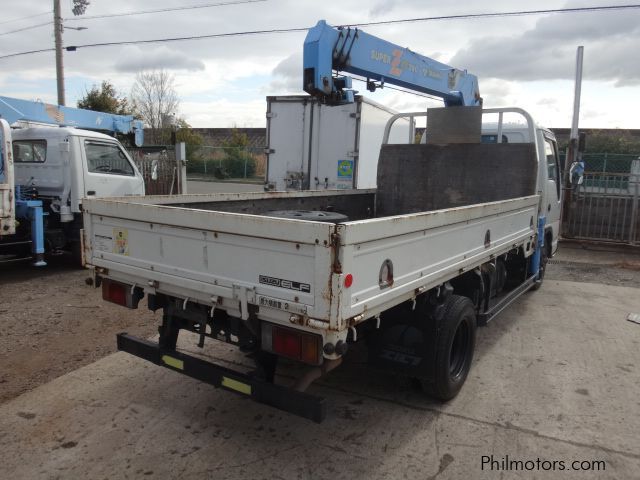 Isuzu Isuzu ELF GIGA NKR NPR 4HF1 14ft engine with 3 tonner Boom Crane 4 Section 5 Angles in Philippines