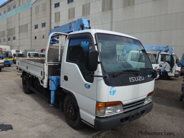 Isuzu Isuzu ELF GIGA NKR NPR 4HF1 14ft engine with 3 tonner Boom Crane 4 Section 5 Angles in Philippines