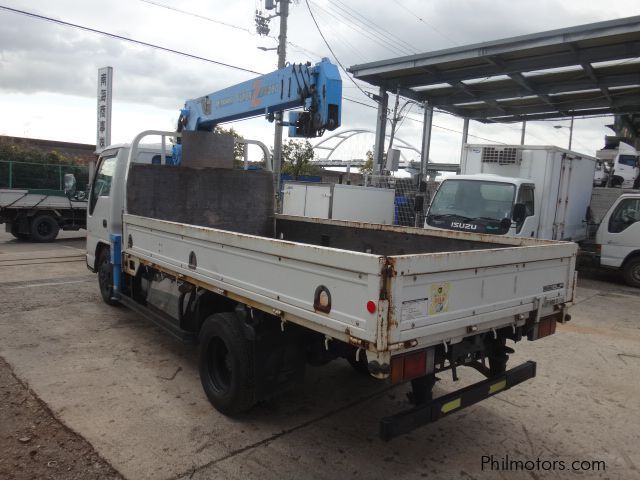 Isuzu Isuzu ELF GIGA NKR NPR 4HF1 14ft engine with 3 tonner Boom Crane 4 Section 5 Angles in Philippines