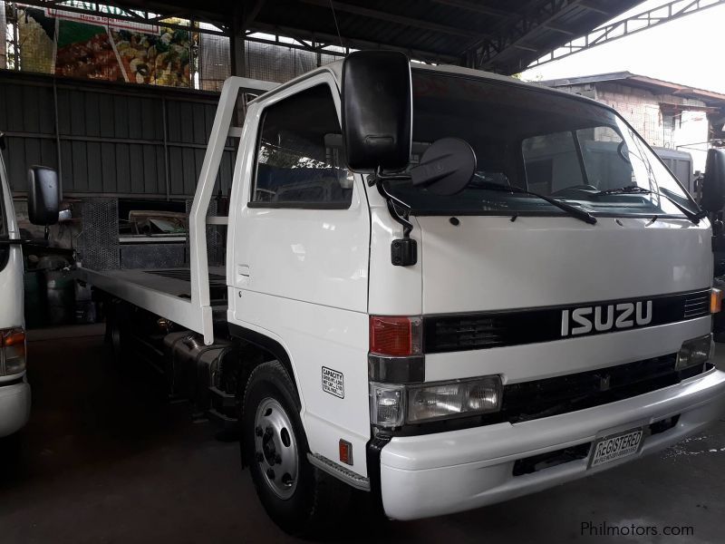 Isuzu NPR  SELF LOADER in Philippines