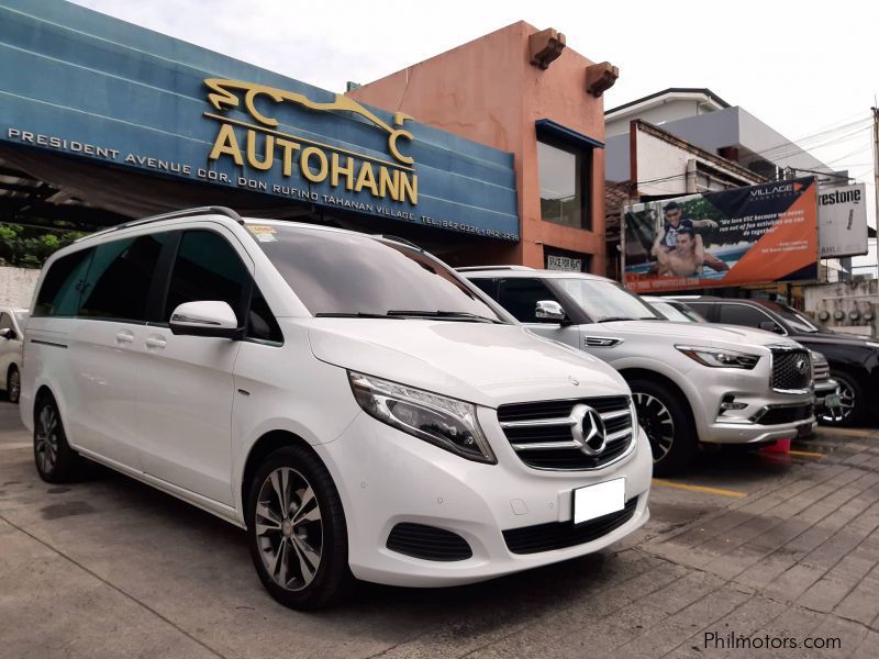 Mercedes-Benz V220 CDI AVANTGARDE 2.2L DIESEL in Philippines