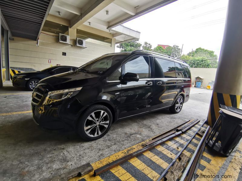 Mercedes-Benz V220D in Philippines