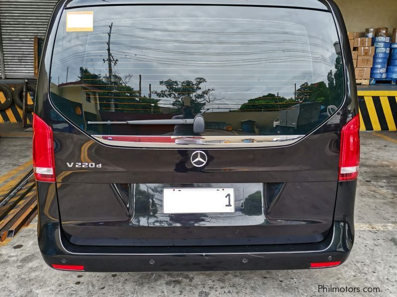 Mercedes-Benz V220D in Philippines