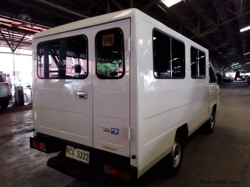 Mitsubishi L300 in Philippines