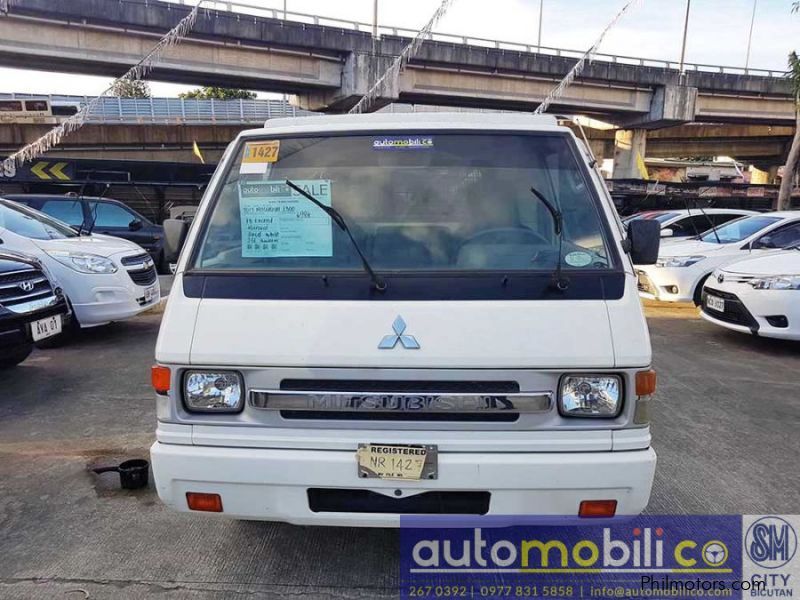 Mitsubishi L300 in Philippines