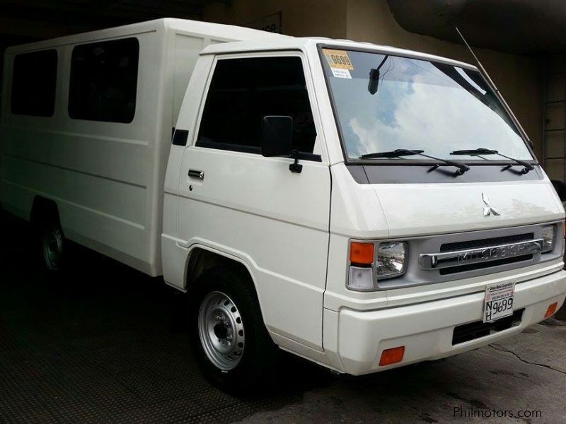 Mitsubishi L300 FB Body Deluxe Dual aircon in Philippines