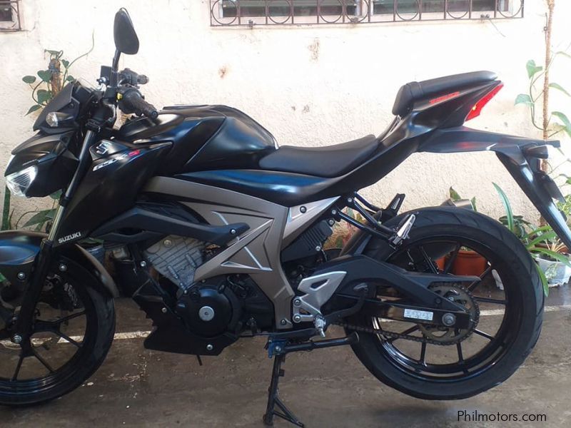 Suzuki gsxs150 in Philippines