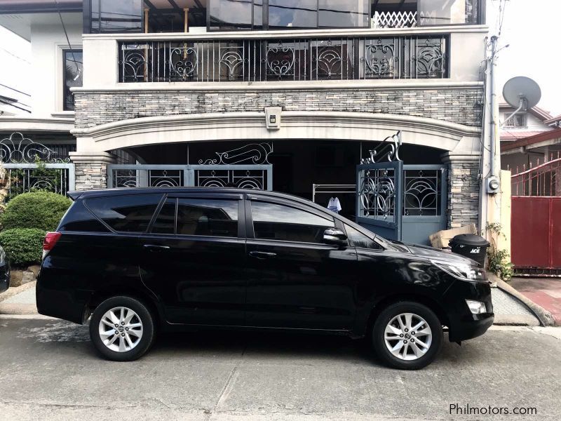 Toyota  Innova 2.8 E DSL AT in Philippines