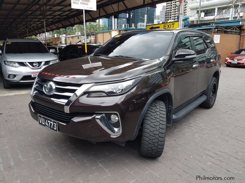 Toyota Fortuner V 4x2 in Philippines