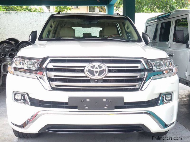Toyota Land Cruiser VX Limited V8 in Philippines