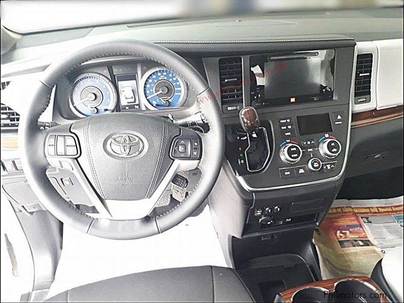 Toyota sienna limited in Philippines