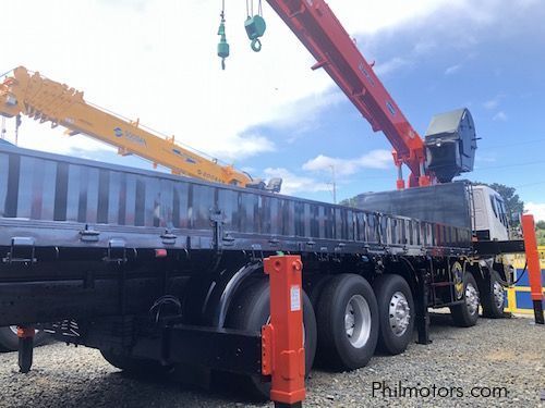 Daewoo 15 tons boom truck - like new in Philippines