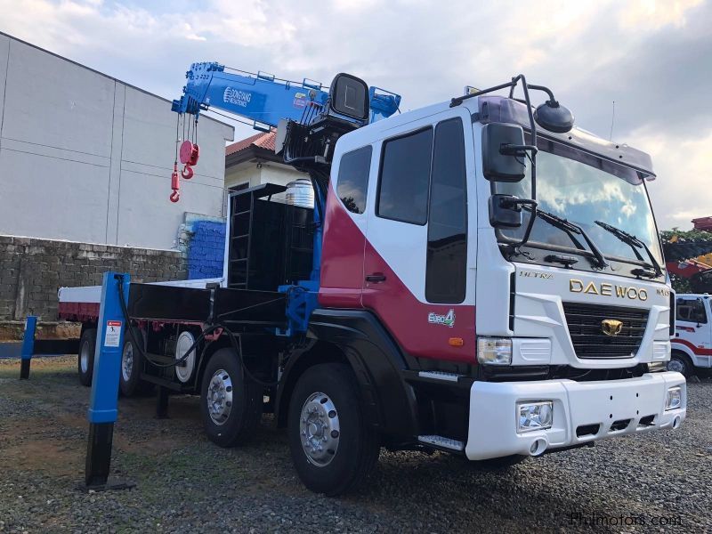 Daewoo Boom Truck / Cargo Crane Truck / Truck Mounted Crane in Philippines