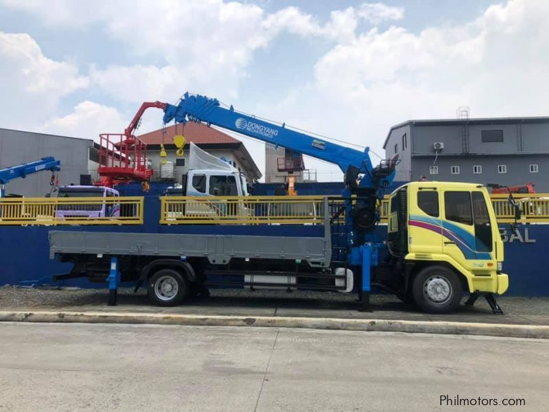 Daewoo Boom Truck with Man Lift/ Cargo Crane Truck in Philippines