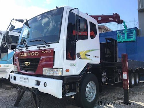 Daewoo Boom truck in Philippines