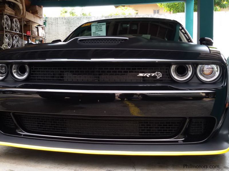 Dodge Challenger SRT Hellcat (Wide body) in Philippines