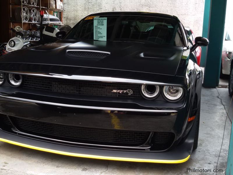 Dodge Challenger SRT Hellcat (Wide body) in Philippines