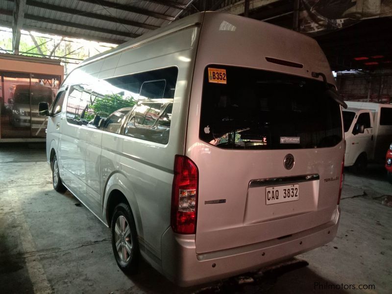 Foton View Traveller in Philippines