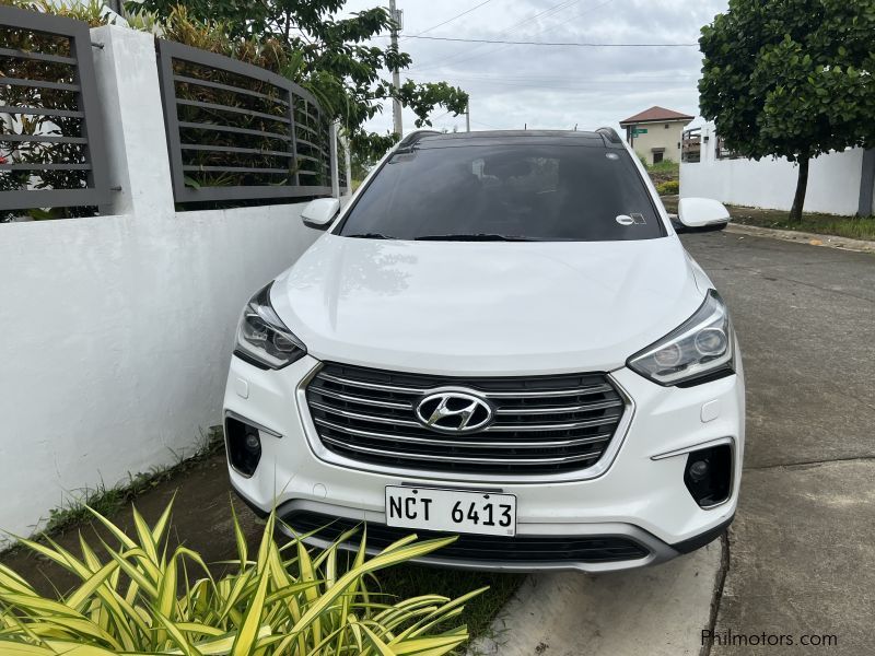 Hyundai  Santa Fe Grand in Philippines