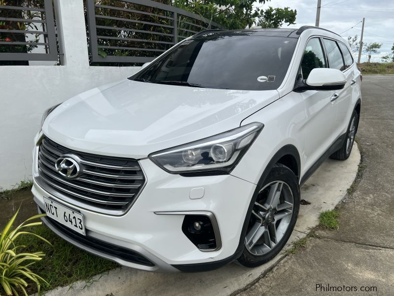 Hyundai  Santa Fe Grand in Philippines