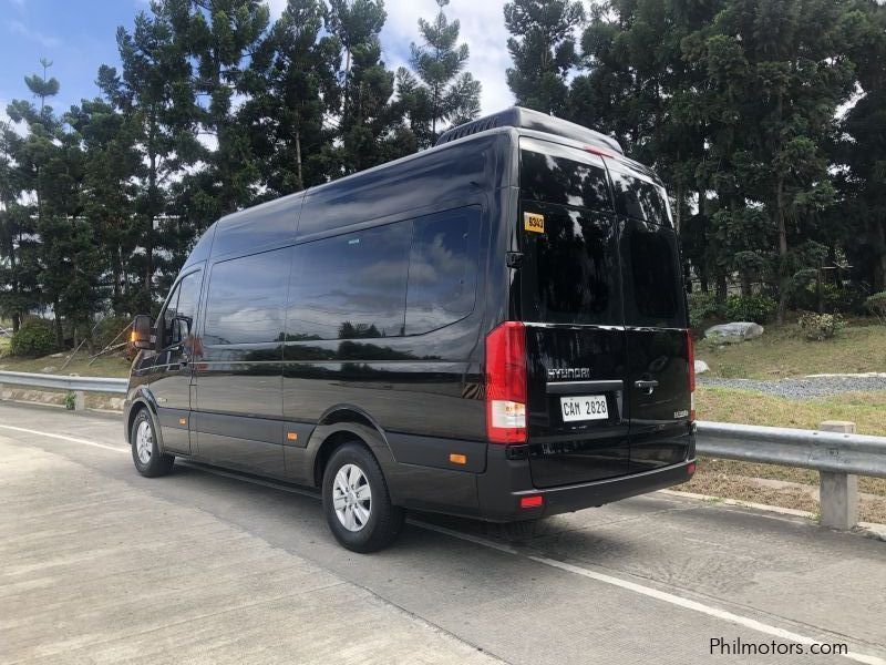 Hyundai H350 DLX 2.5l 14 seaters  in Philippines