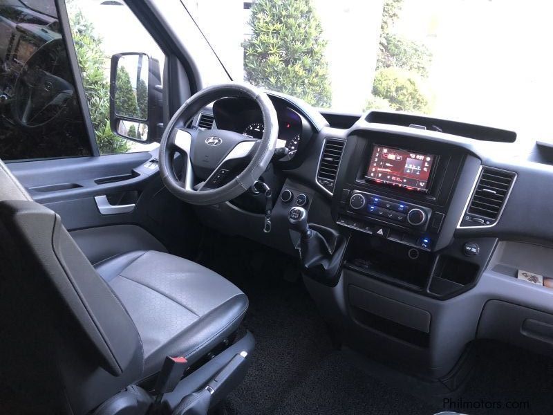 Hyundai H350 DLX 2.5l 14 seaters  in Philippines