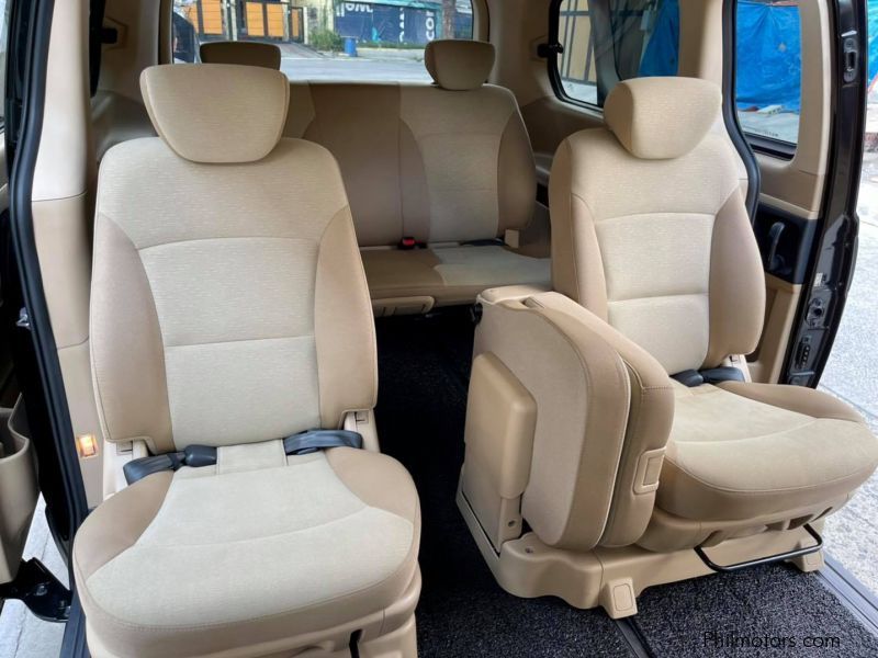 Hyundai Starex GLS Swivel in Philippines