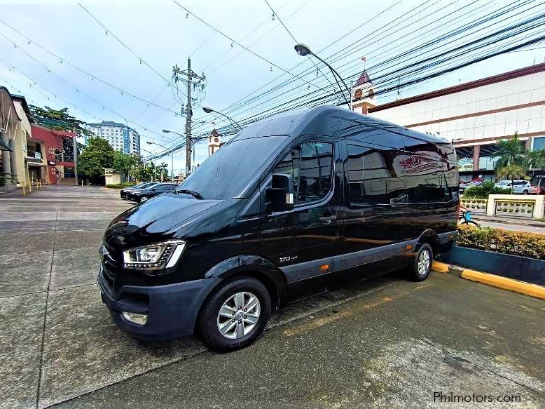 Hyundai h350 in Philippines