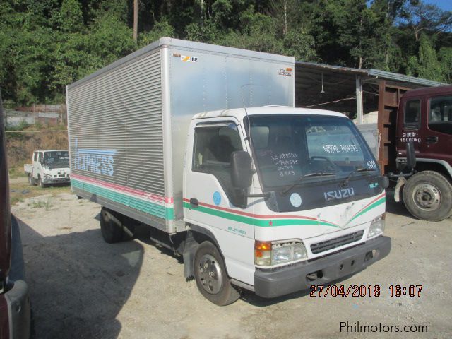 Isuzu ELF in Philippines