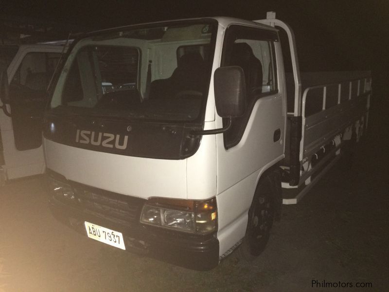 Isuzu ELF NKR GIGA 4HF1 with power gate 14.7FT in Philippines