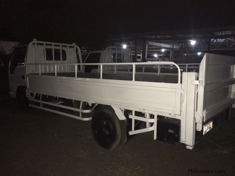 Isuzu ELF NKR GIGA 4HF1 with power gate 14.7FT in Philippines