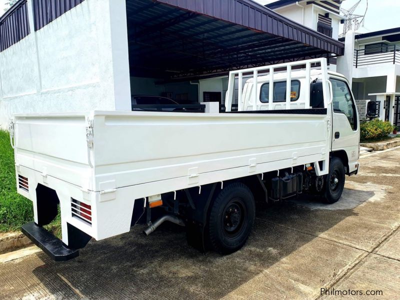 Isuzu ELF QKR77 Tilt ElF in Philippines